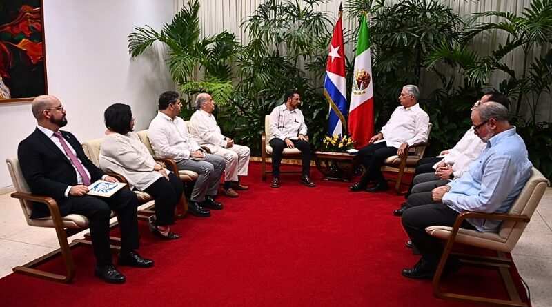 Zoé Robledo, siguiendo órdenes de López Obrador, se reúne en Cuba con Díaz-Canel y el Ministerio de Salud Pública para fortalecer colaboración bilateral.
