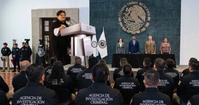 Ernestina Godoy encabezó la entrega de reconocimientos "Policía Federal Ministerial 2026" a agentes destacados por su compromiso con la justicia.