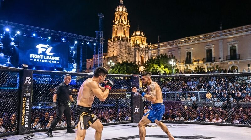 La capital queretana combinó el espectáculo de las artes marciales mixtas con conciertos, talleres y actividades culturales que congregaron a más de 5 mil personas.