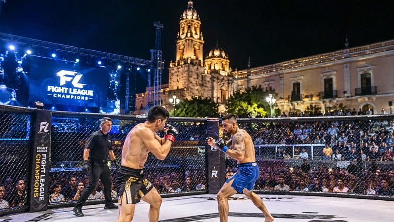 La capital queretana combinó el espectáculo de las artes marciales mixtas con conciertos, talleres y actividades culturales que congregaron a más de 5 mil personas.